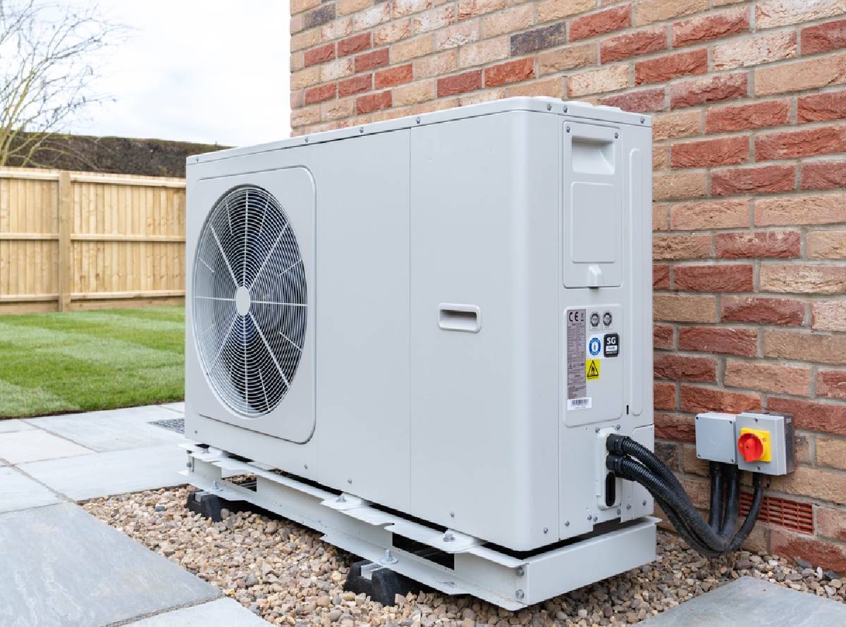 Electricians in Solihull and West Midlands